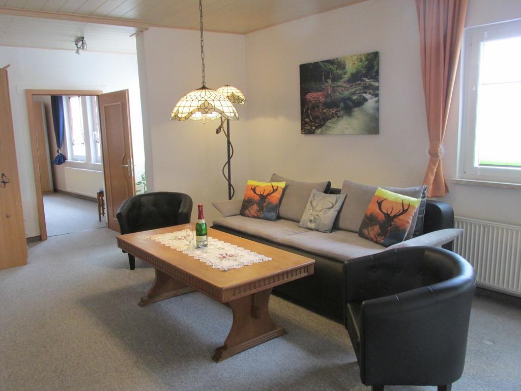 Apartments & Ferienhaus Senftner Thale Eksteriør billede
